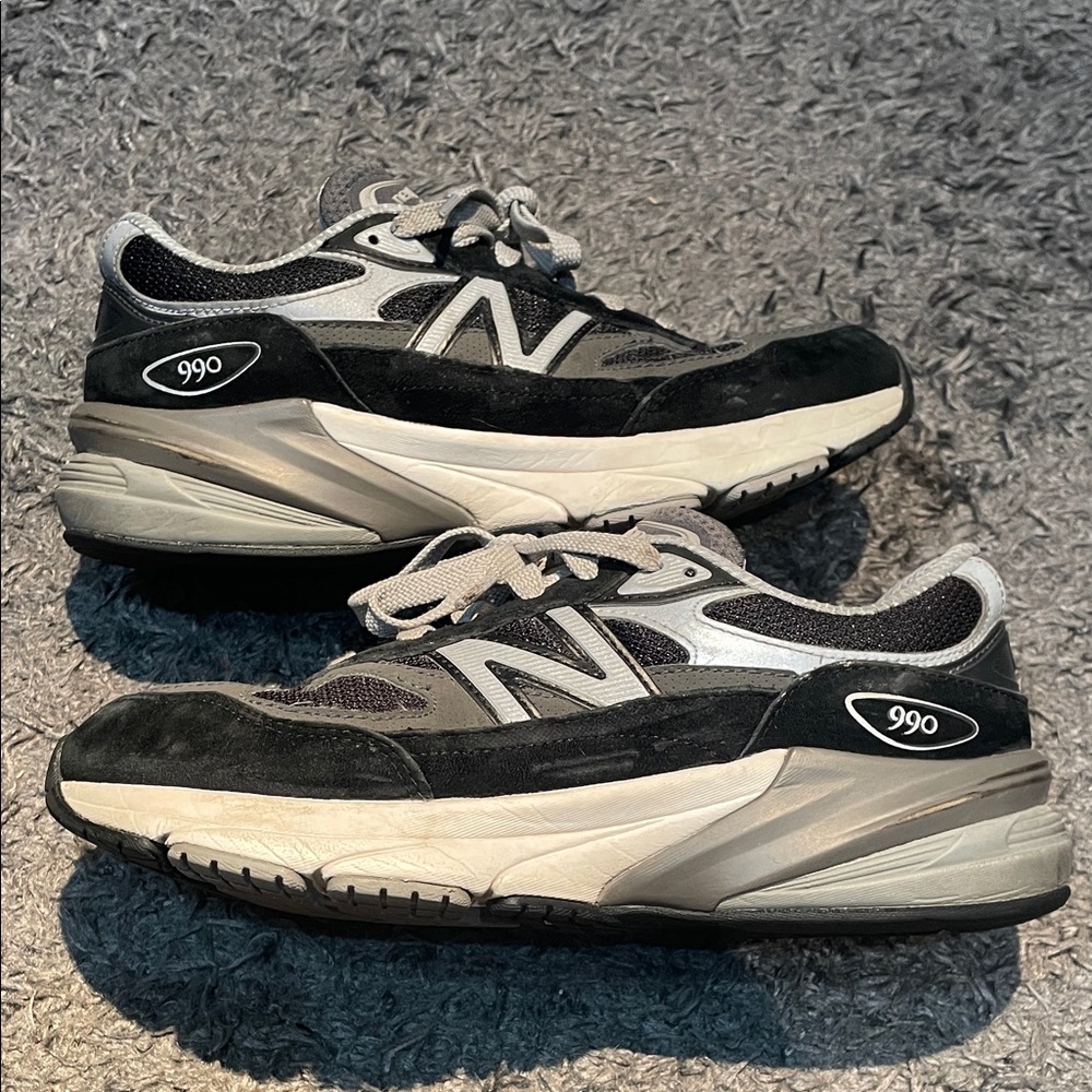 New balance 990 v6